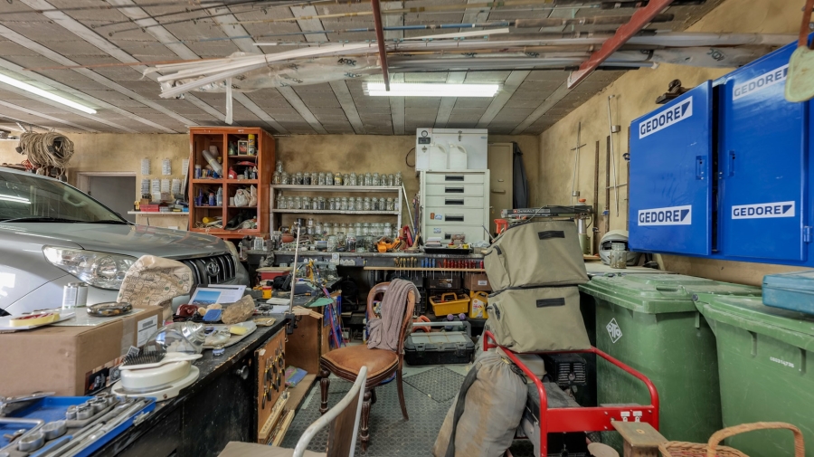 4 Bedroom Property for Sale in Agulhas Western Cape